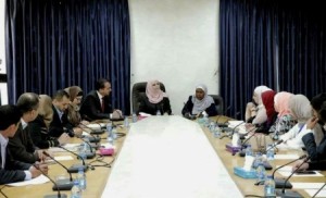 طلبة من جامعة عمان الأهلية يلتقون لجنتي "المرأة وشؤون الاسرة " و"الطاقة والثروة المعدنية" النيابيتين