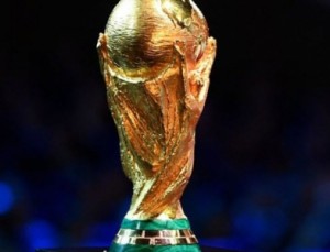 تاريخ كأس العالم: من الفضة المطلية إلى الذهب الخالص