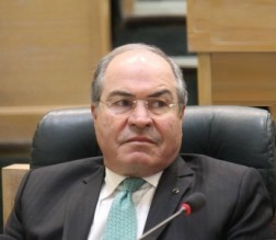 الملقي باق في منصبه ..عاد إلى عمله و سقوط أخلاقي بمحاولة للاطلاع على ملفه الطبي