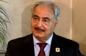 ما دلالة عودة حفتر إلى ليبيا؟ وكيف سيتعامل مع مناوئيه؟