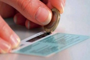 هل تسبب "بطاقات الشحن" سرطان الجلد؟