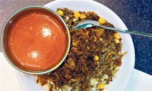 بالتفاصيل ..." الكشري والشطة الحارة " سبب هروب عصابة أردنية في مصر