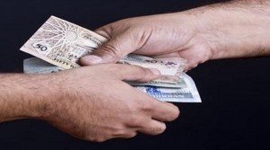 560 دعوى اقامها اباء يطلبون نفقة ابناءهم في 2017