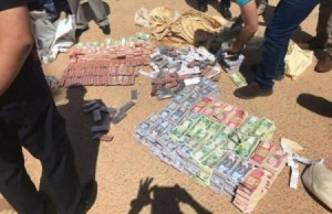 العراق : احباط تهريب 500 مليون دينار عراقي من الاردن