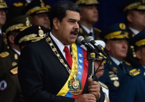 بالفيديو ..نجاة رئيس فنزويلا من محاولة اغتيال