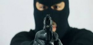 أردني يسطو على بنك في الكويت