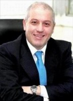 هل تعرفون اسمه وجنسيته الحالية؟! بقلم .. ماهر ابو طير