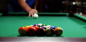 ضربة بلياردو تُدخل مراهقًا موسوعة غينيس ..بالفيديو