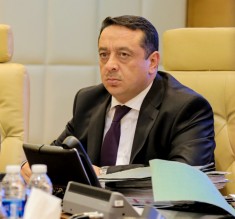 الداوود: استرداد مبالغ تمّ صرفها لموظفين دون وجه حقّ