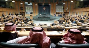 الأعيان يقر قانون ضريبة الدخل ويعيده للنواب