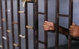 الاشغال المؤقتة لقاتل شقيقته بـ"طورية" وحارق جثتها
