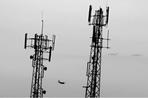 تقرير: لا آثار صحية سلبية لمحطات الهواتف الخلوية وشبكات الاتصالات