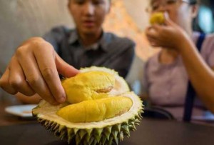 أغلى فاكهة في العالم.. الثمرة بألف دولار...اليكم التفاصيل!