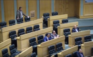 الحموري: مساهمتي بمدفوعاتكم 1 بالالف .. وبني مصطفى سأستجوبكم