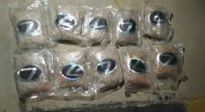 القبض على شخص بحوزته 10 الاف حبة مخدرة في المفرق