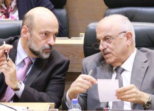 الحكومة تدعو النواب إلى تأجيل النظر في مذكرة طرح الثقة بالوزير الغرايبة والالتفاف حول الملك