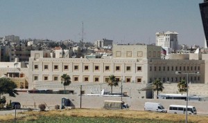 لا يشترط شهادات جامعية .. وظائف للأردنيين في السفارة الأمريكية
