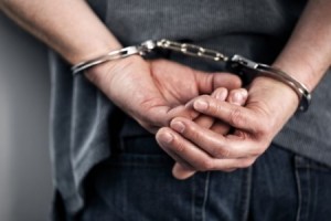 ضبط (5) اشخاص احتالوا على فتاة عربية بمبلغ (20) الف دينار