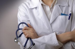 20 طبيباً لكل 10 آلاف نسمة عام 2018