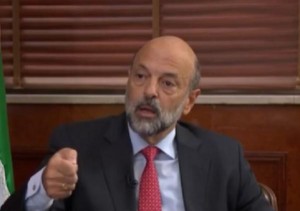 الرزاز: اذا اصر المعلمون على الاضراب فلكل حادث حديث