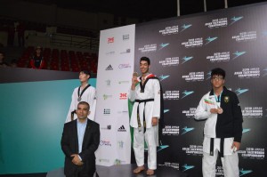 مدارس النظم الحديثة تفتخر بإنجاز الطالب فهد عمار الصبيحي لتربعه على عرش بطولة آسيا في التايكواندو