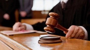 المحكمة الادارية تقرر وقف اضراب المعلمين