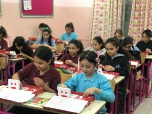 مدارس النظم الحديثة تتبنى برنامج (مفاتيح الدماغ)