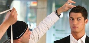 جريمة غامضة .. العثور على "حلاق رونالدو" مقتولاً!