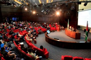 العيسى يحاضر في جامعة البترا احتفاء بذكرى المولد النبوي