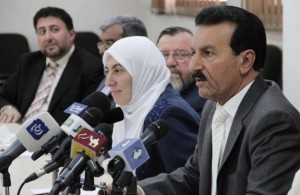 الاصلاح النيابية تطالب بزيادة الرواتب