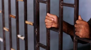 الحبس لـ 3 رجال أمن بتهمة ضرب شاب حتى الموت أثناء التحقيق