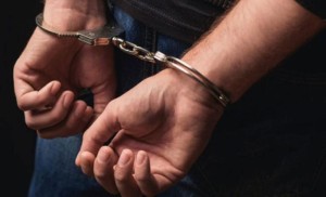 خلال ساعات... القبض على مرتكب جريمة قتل في منطقة الشونة الشمالية