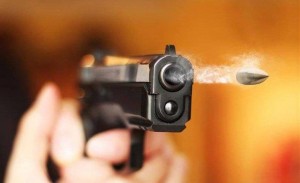 مقتل عشريني صادف وجوده بموقع مشاجرة في منطقة حي نزال