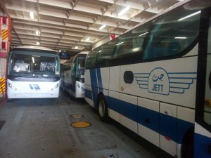 وصول ١٦ حافلة جديدة موديل ٢٠٢٠ لميناء العقبة  شركة النقليات السياحية الاردنية - جت -