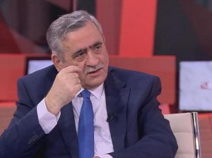 لجنة الأوبئة تدعو لإعادة النشاط في قطاعات مغلقة