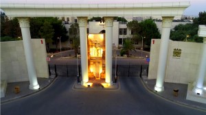 الأميرة دينا مرعد رئيسة الاتحاد الدولي لمكافحة السرطان تشيد بجهود جامعة البترا بمكافحة التدخين