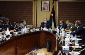 التلهوني: عدم السماح بتكفيل مطلقي العيارات النارية أو فارضي الاتاوات