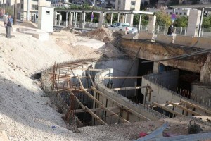 الامانة: ايقاف مشروع عبارة وسط البلد يعطل حلول تصريف مياه الأمطار