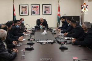 لجنة لدراسة مشاكل "التاكسي" في الأردن