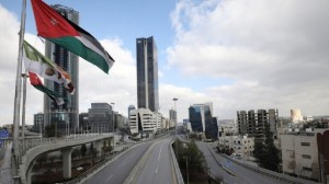 بشر الخصاونة: سائرون باتجاه وقف حظر يوم الجمعة