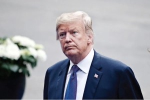 الكونغرس يبدأ مناقشاته حول امكانية توجيه اتهام إلى ترامب