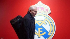 استفتاء صادم .. ما رأي جماهير ريال مدريد في زيدان؟