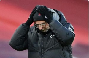 لأول مرة منذ 58 عاما ليفربول يخسر 3 مباريات متتالية في الدوري بملعبه