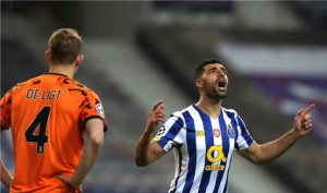 يوفنتوس يسقط امام بورتو