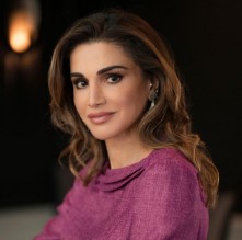 الملكة تهنئ بحلول شهر رمضان المبارك