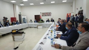 الخصاونة يزور مصنعاً للبلاستيك في منطقة الملك الحسين بن طلال التنموية التابعة لشركة تطوير المفرق