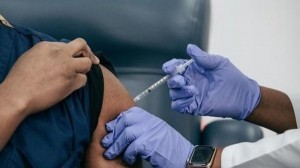 مراكز تطعيم من تزيد أعمارهم عن 30 عاما الجمعة (اسماء)