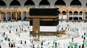 4 دول عربية منعت إقامة صلاة العيد بالمساجد  بسبب جائحة كورونا