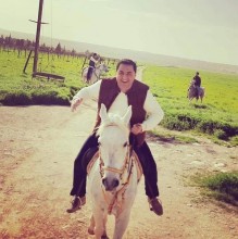 إصابة النائب ينال فريحات بكسور اثر سقوطه عن الخيل