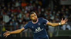 باريس يواصل ضرب الخصوم في الدوري الفرنسي